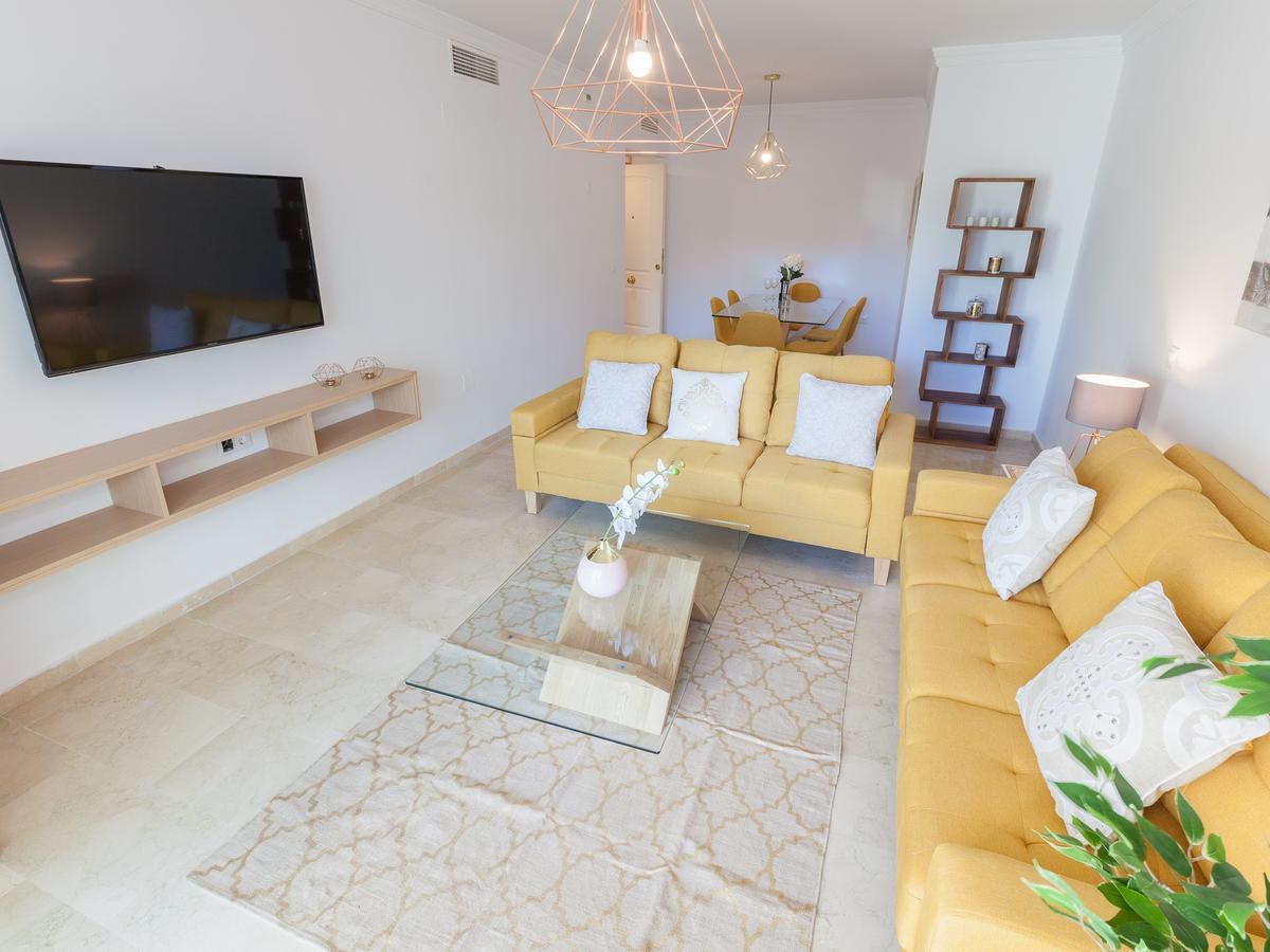 Vacation Marbella I Contemporary Central Apartment, Swimming-Pool, 24-7 Security, A Minute From The Marina, The Sea And Luxury Shopping Dış mekan fotoğraf
