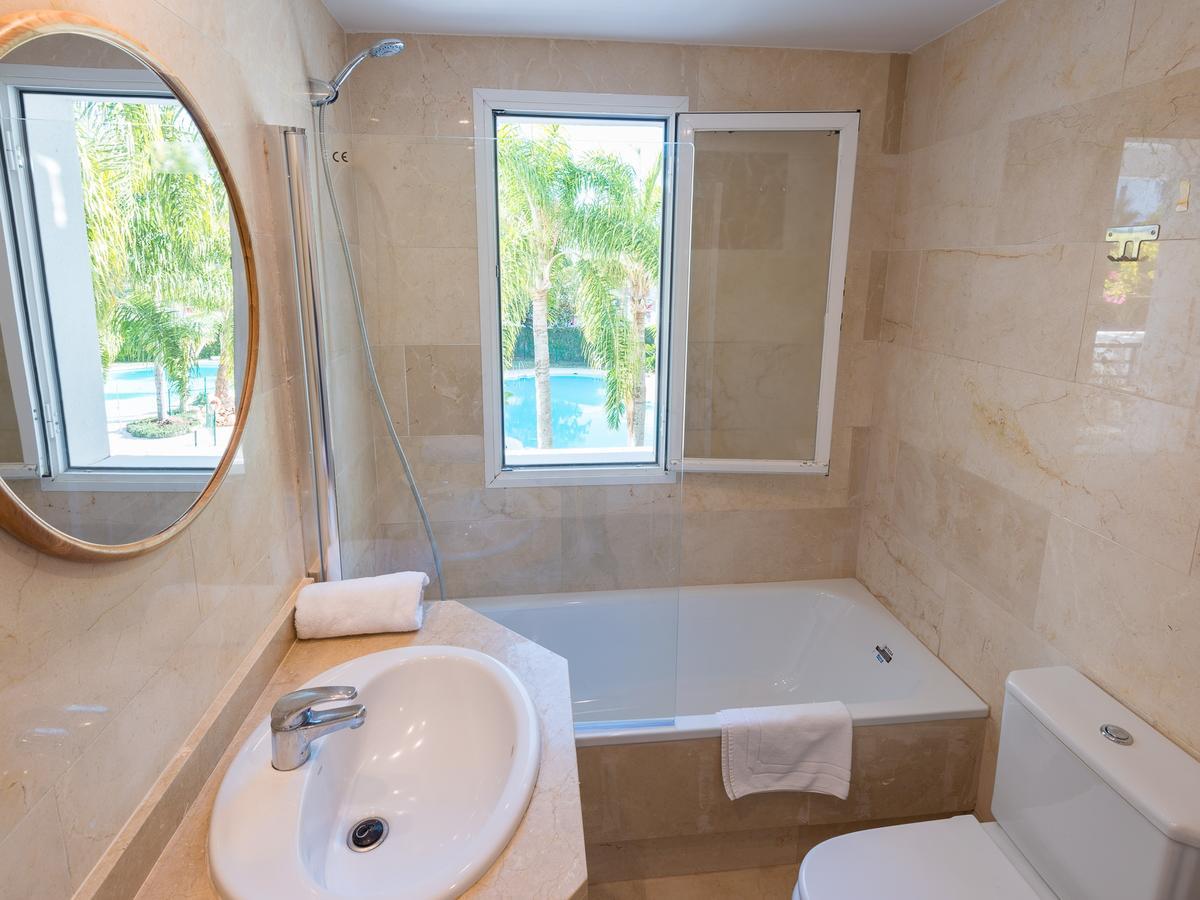 Vacation Marbella I Contemporary Central Apartment, Swimming-Pool, 24-7 Security, A Minute From The Marina, The Sea And Luxury Shopping Dış mekan fotoğraf