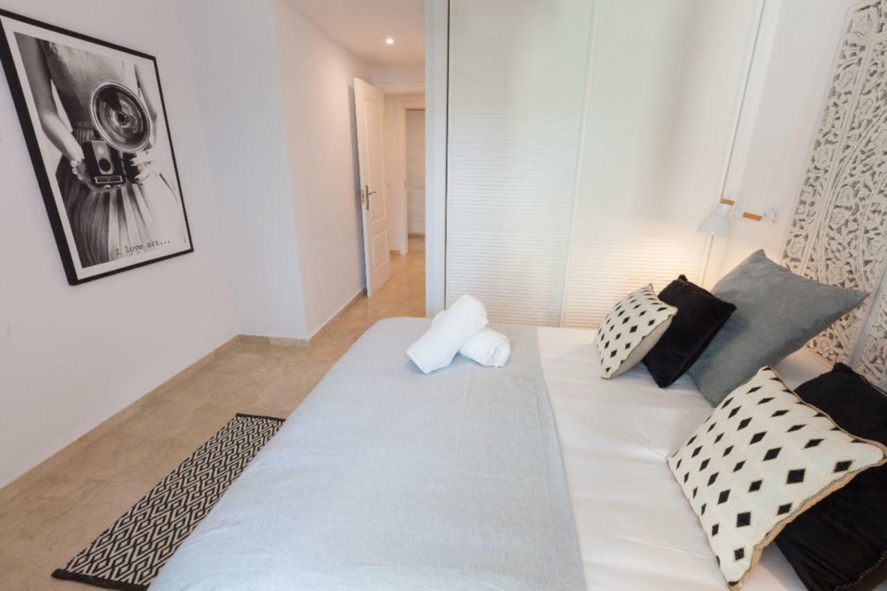 Vacation Marbella I Contemporary Central Apartment, Swimming-Pool, 24-7 Security, A Minute From The Marina, The Sea And Luxury Shopping Dış mekan fotoğraf